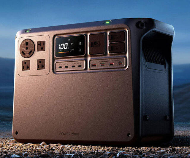 DJI Power 2000 Portable Power Station