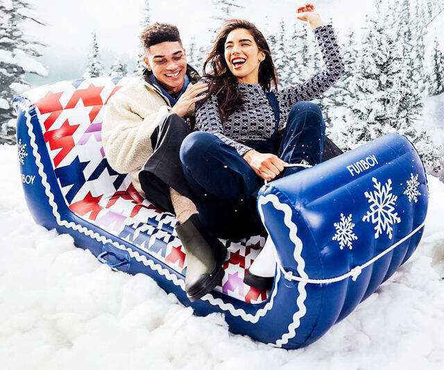 Giant Inflatable Mountain Sleigh - //coolthings.us