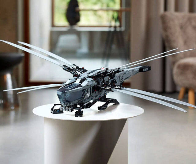 LEGO Dune Atreides Royal Ornithopter - //coolthings.us