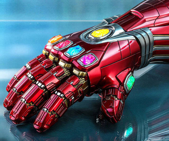 Lifesize Endgame Nano Gauntlet - //coolthings.us