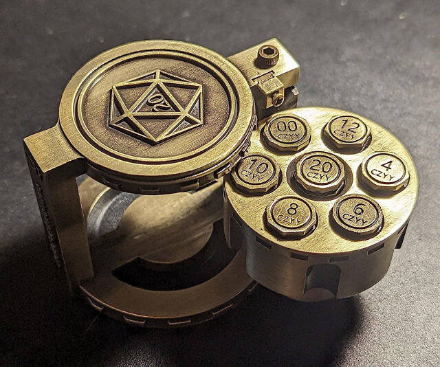 Metal Bullet Dice Set With Revolver Dice - //coolthings.us