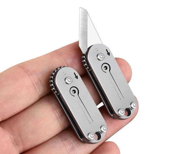 The Miniature Folding Pocket Knife - //coolthings.us