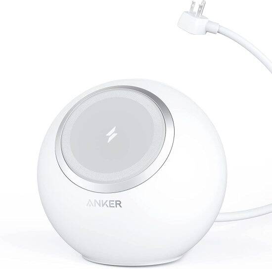Anker Magnetic Desktop Charging Station