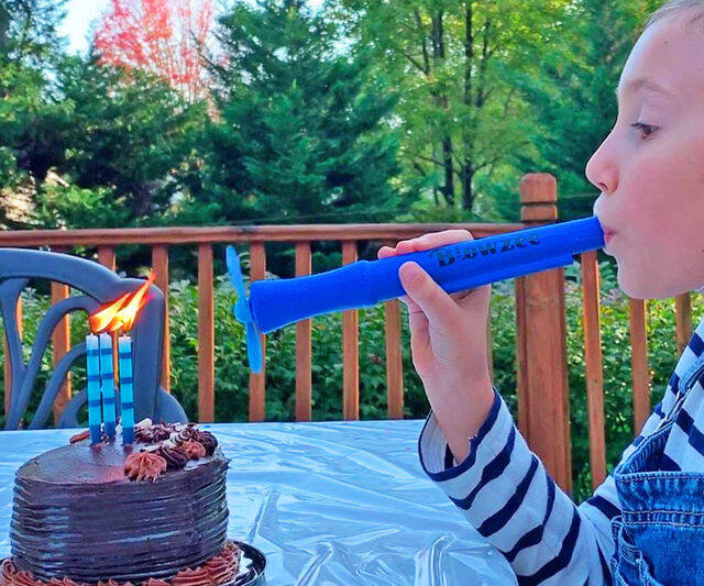 Germ-Free Birthday Cake Blow-Out Fan