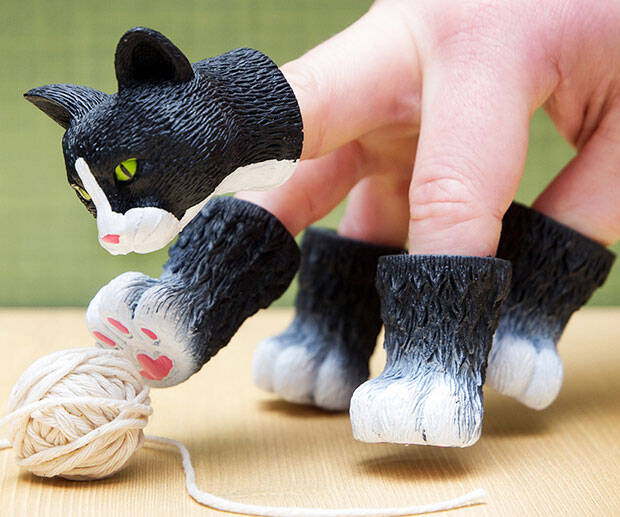 Cat Hand Puppet - //coolthings.us