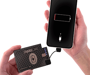 Credit Card Sized Power Bank - //coolthings.us