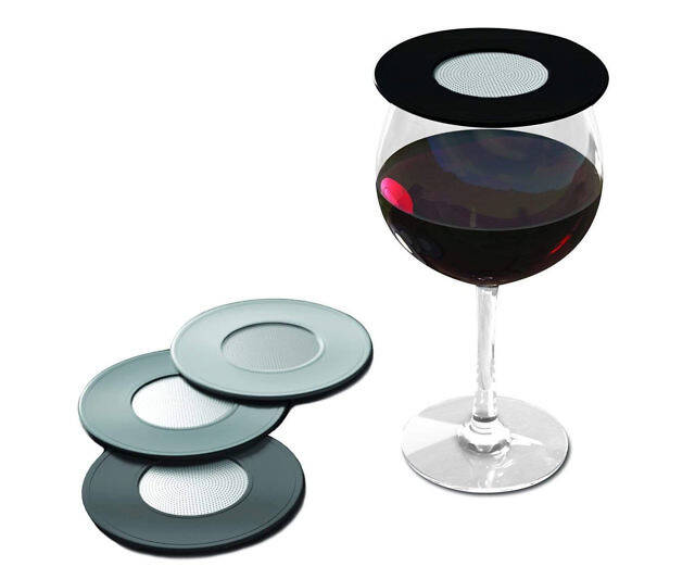 Ventilated Silicone Wine Glass Covers - //coolthings.us