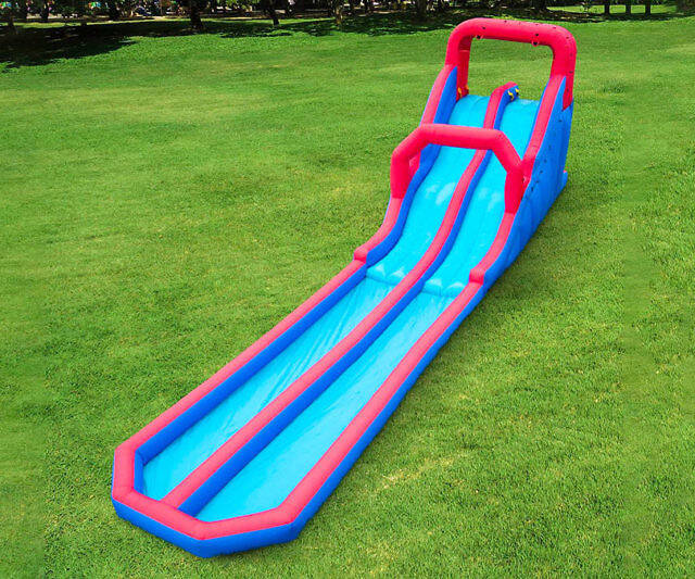 Dual Splash Inflatable Racing Water Slide - //coolthings.us