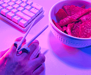 Finger Chopsticks For Snacks - //coolthings.us