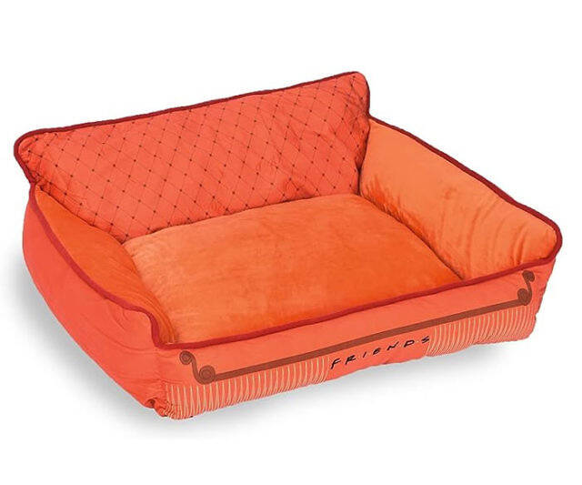 Friends Couch Dog Bed - //coolthings.us