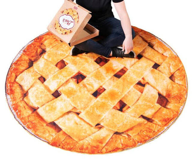 Giant Apple Pie Blanket