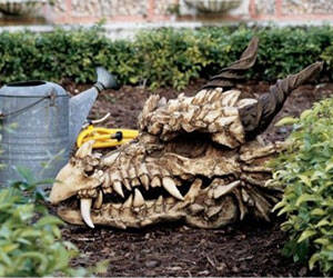 Dragon Skull Statue - //coolthings.us