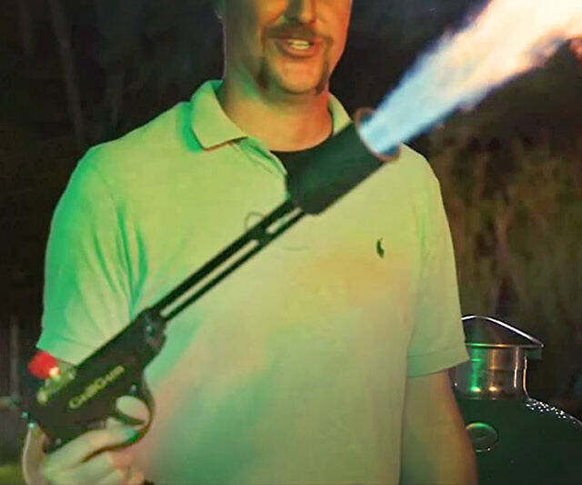 GrillGun Basic Grill Torch - //coolthings.us