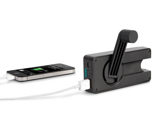 Hand Crank Phone Charger - //coolthings.us