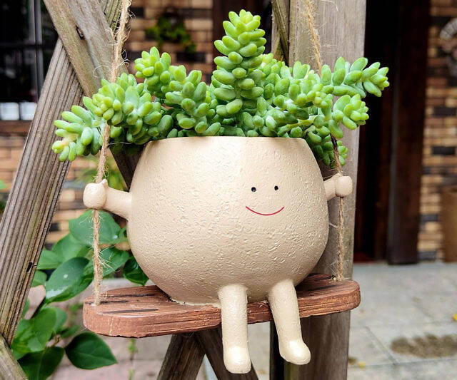 Happy Face Hanging Planter - //coolthings.us