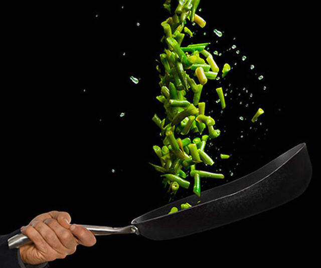 High Rise Lip Frying Pan - //coolthings.us