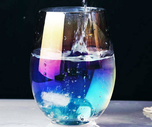 Iridescent Stemless Wine Glasses