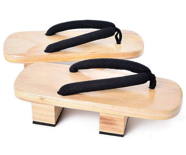 Japanese Wooden Sandals - //coolthings.us
