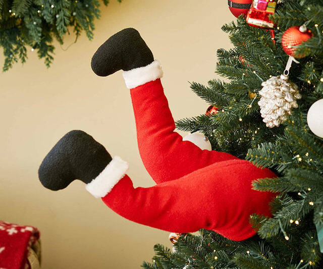 Kicking Santa Legs Tree Decoration - //coolthings.us
