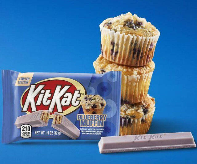 Kit Kat Blueberry Muffin - //coolthings.us