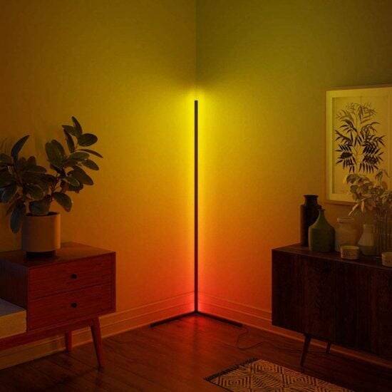 Modern Corner Floor Lamp - //coolthings.us