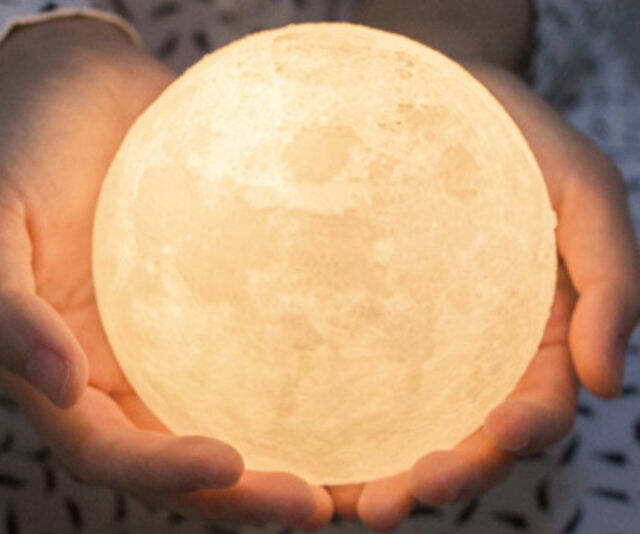 Portable Moon Shaped Lamp