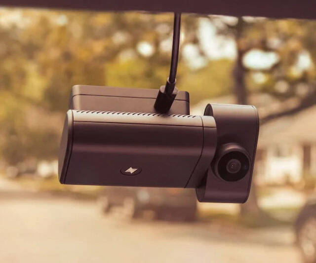 Nexar One Connected AI Dash Cam