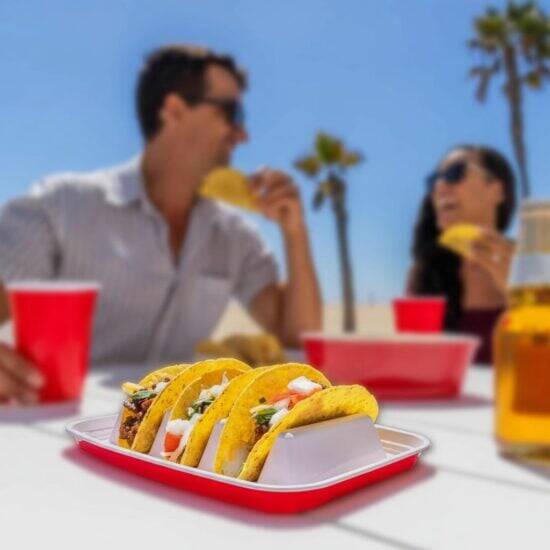 No-Mess Disposable Red Taco Party Trays - //coolthings.us