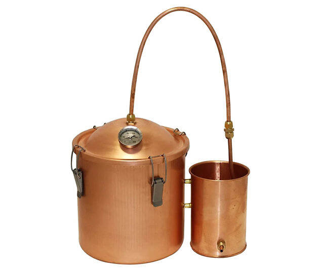 Pure Copper Moonshine Still - //coolthings.us