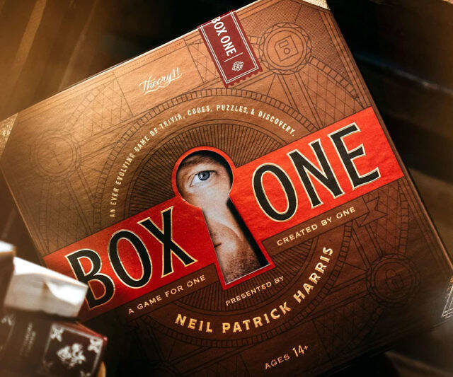 The Puzzle Board Game For One - //coolthings.us