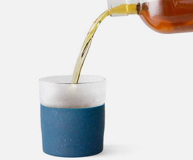 Freezable Whisky Glass - //coolthings.us