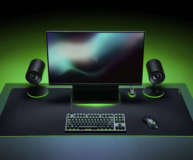 Razer Gigantus V2 Gaming Mouse Pad - //coolthings.us