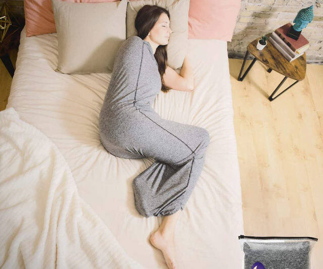 Sleep Pod Move Wearable Blanket