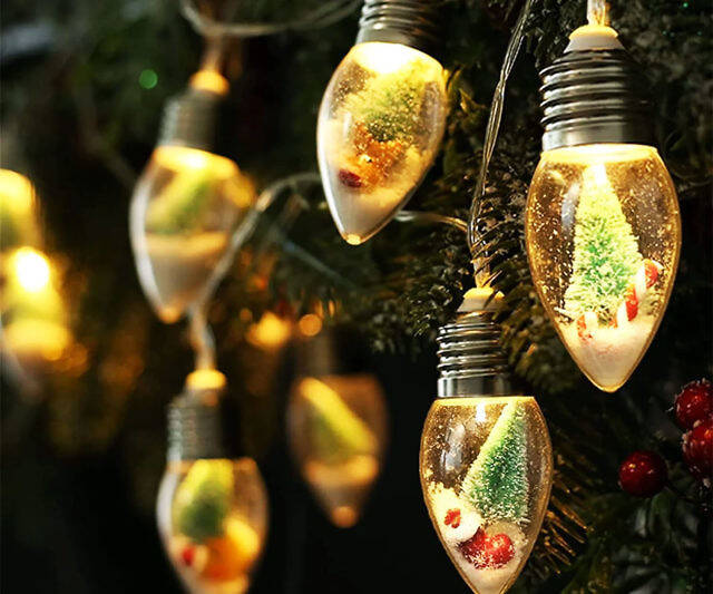 Snow Globe String Lights - //coolthings.us