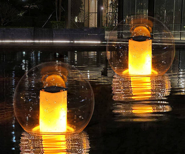 Solar-Powered Flickering Flame Pool Lights - //coolthings.us