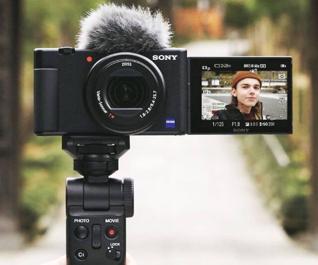 Sony ZV-1 Digital Vlogging Camera - //coolthings.us