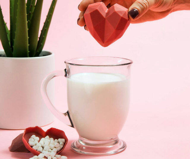 Strawberries & Cream Hot Cocoa Bomb