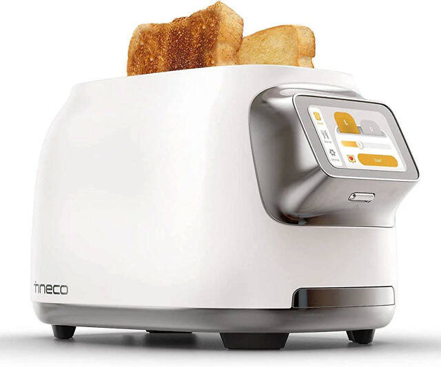 Toasty One Smart Toaster - //coolthings.us