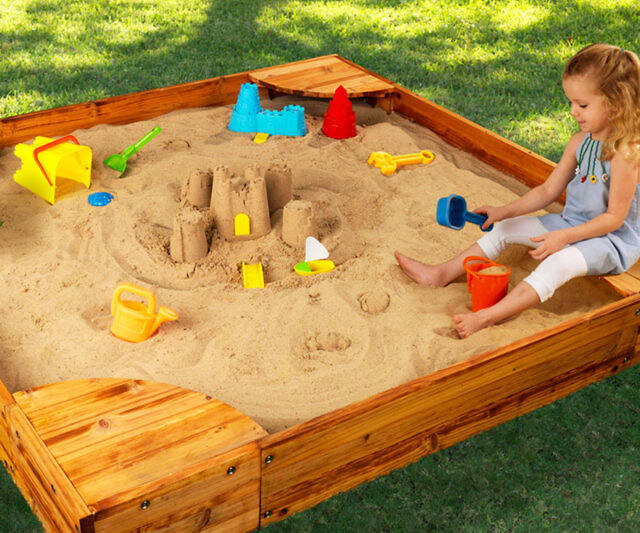 Backyard Sandbox - //coolthings.us