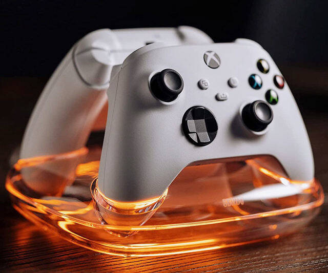 XBox Controllers Dual Charging Dock - //coolthings.us